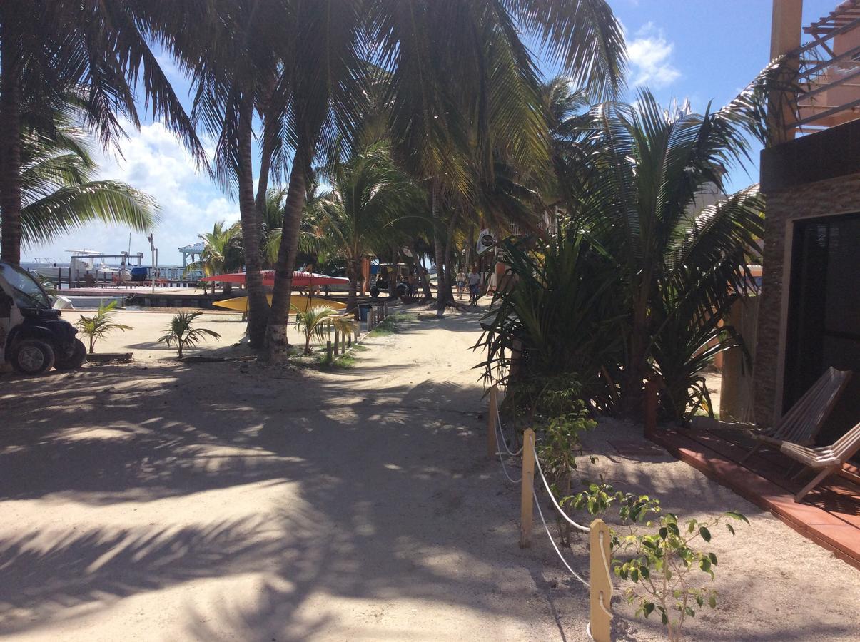 Popeye'S Beach Resort San Pedro  Exteriér fotografie