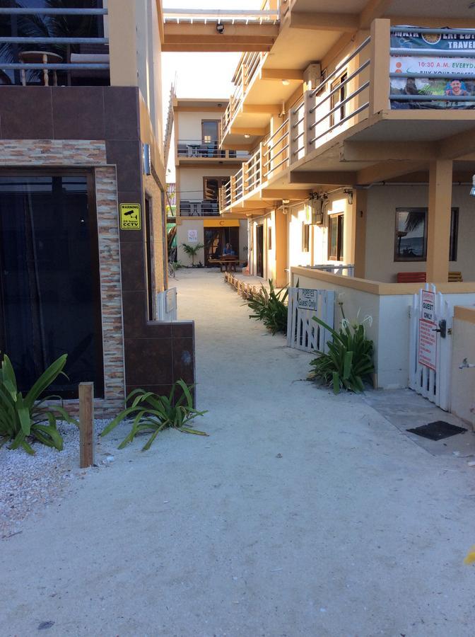 Popeye'S Beach Resort San Pedro  Exteriér fotografie